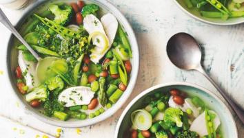 Chicken borlotti bean soup